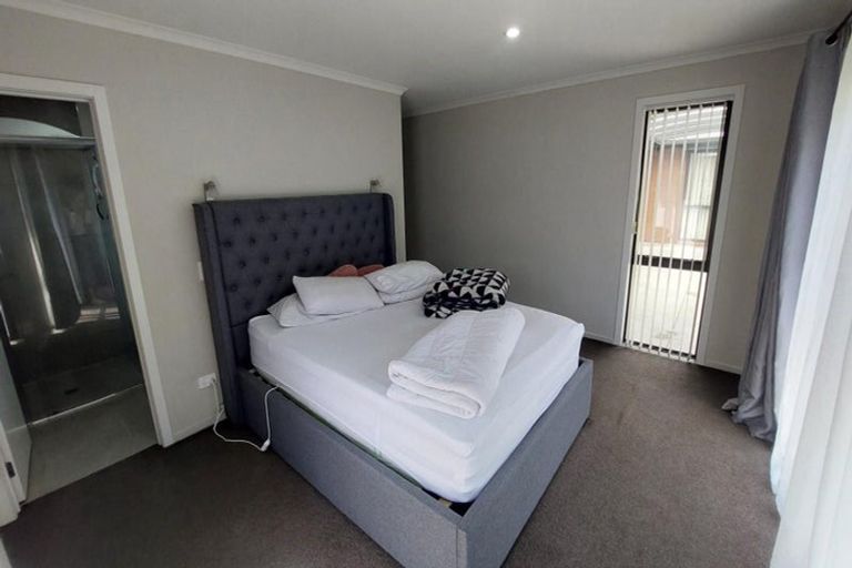 Photo of property in 19 Mcdermott Place, Halswell, Christchurch, 8025