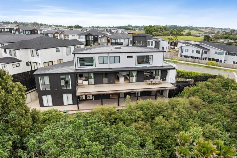 Photo of property in 326 Flat Bush School Road, Flat Bush, Auckland, 2019