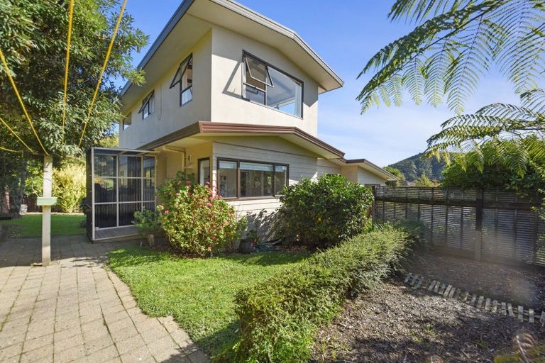 Photo of property in 5 Bayview Drive, Waikawa, Picton, 7220