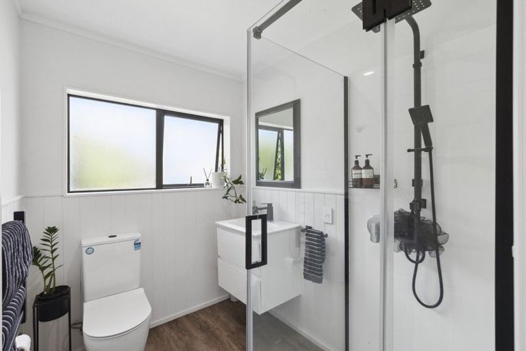 Photo of property in 1162 East Coast Road, Whakatiwai, Pokeno, 2473