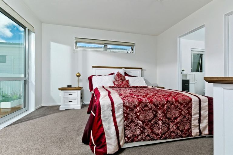 Photo of property in 55 Leo Street, Glen Eden, Auckland, 0602