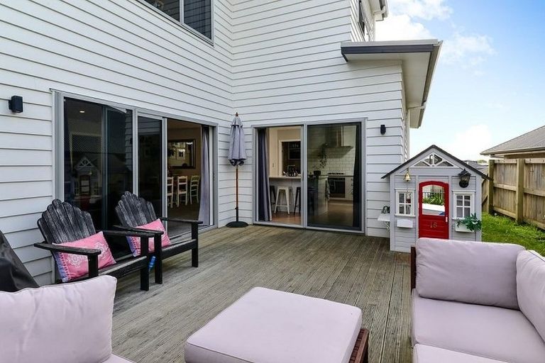 Photo of property in 28 Keston Crescent, Flagstaff, Hamilton, 3210