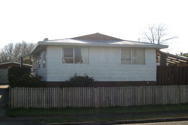 Photo of property in 6 Sheila Place, Dinsdale, Hamilton, 3204