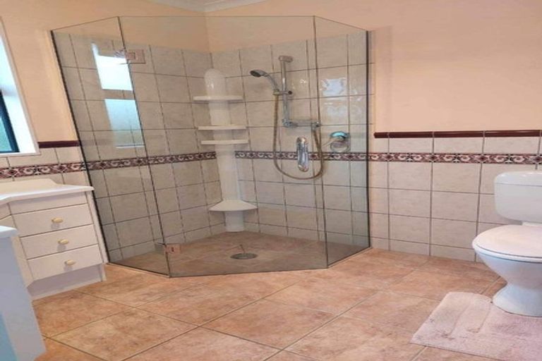 Photo of property in 15 Cody Crescent, Lansdowne, Masterton, 5810