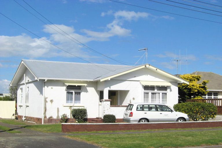 Photo of property in 3 Brooking Street, Tawhero, Whanganui, 4501