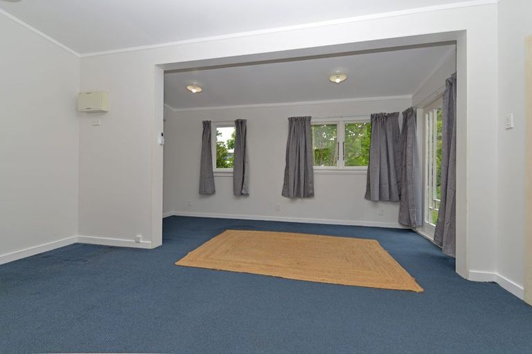 Photo of property in 113 Orangi Kaupapa Road, Northland, Wellington, 6012