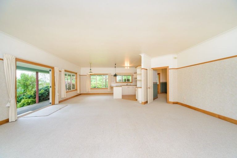 Photo of property in 82 Halcombe Road, Feilding, 4775