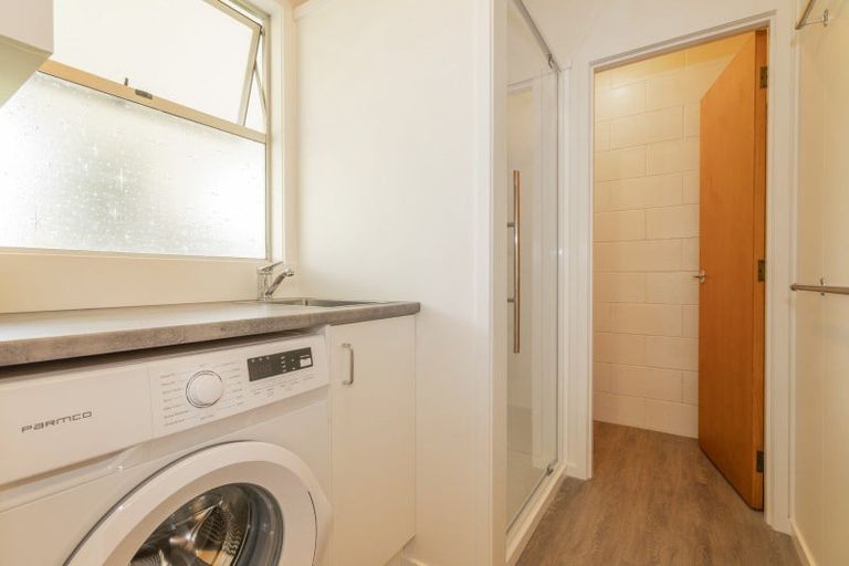 Photo of property in 37a Hardy Place, Cooks Beach, Whitianga, 3591