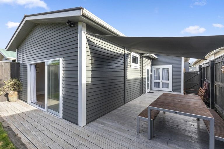 Photo of property in 18 Bolton Street, Petone, Lower Hutt, 5012