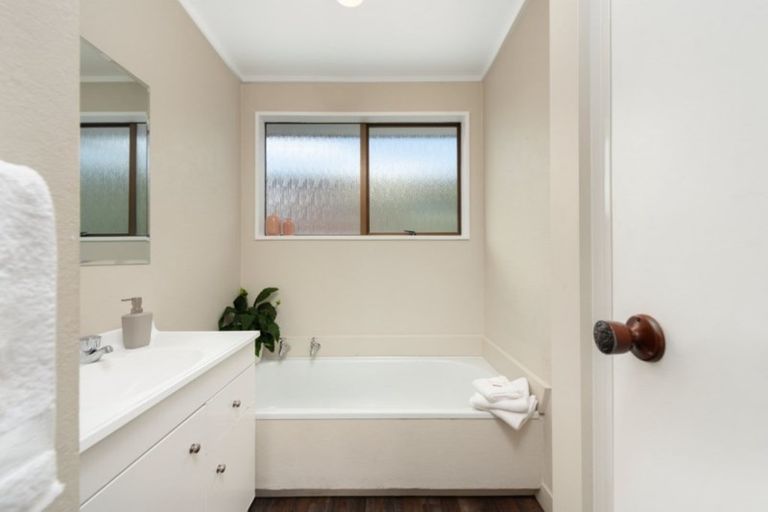 Photo of property in 90 Princess Road, Bellevue, Tauranga, 3110