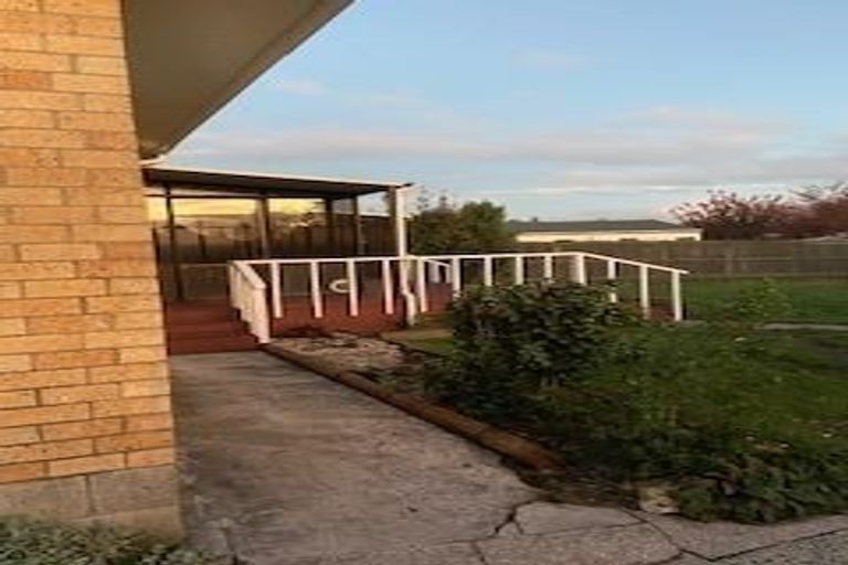 Photo of property in 32 Pohutukawa Drive, Tokoroa, 3420