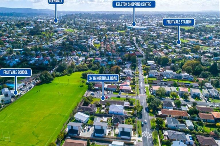 Photo of property in 3/16 Northall Road, New Lynn, Auckland, 0600