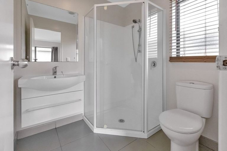 Photo of property in 92 Ridgeway Drive, Te Kamo, Whangarei, 0112