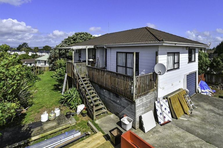 Photo of property in 8 Southview Place, Wattle Downs, Auckland, 2102