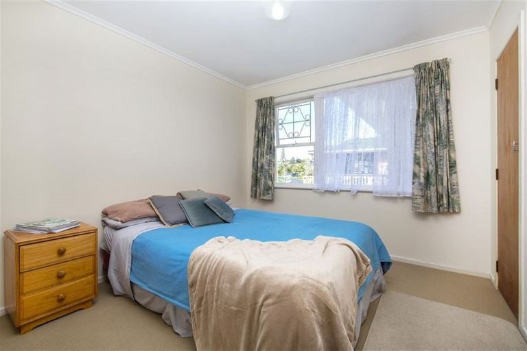 Photo of property in 63 Beechdale Crescent, Pakuranga Heights, Auckland, 2010