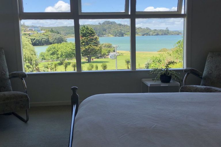 Photo of property in 12 Komiti Road, Tinopai, 0593