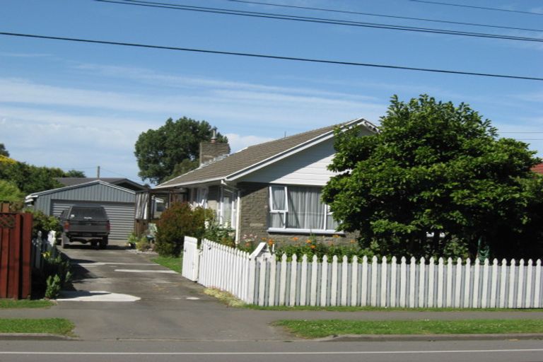 Photo of property in 415 Linwood Avenue, Bromley, Christchurch, 8062