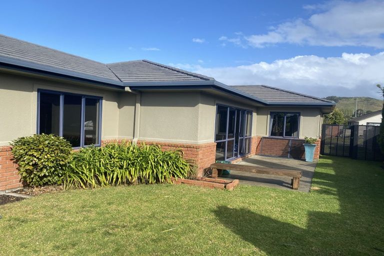Photo of property in 15 Tomika Crescent, Papamoa Beach, Papamoa, 3118