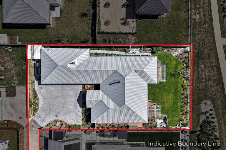 Photo of property in 6 Hunter Lane, Amberley, 7410