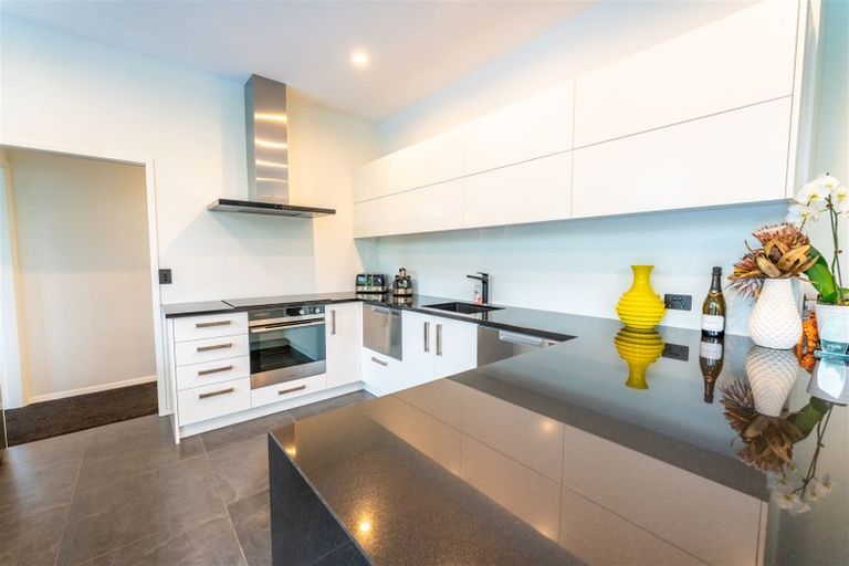 Photo of property in 369 Church Street, West End, Timaru, 7910