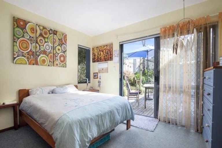 Photo of property in 10 Jenny Lane, Waiuku, 2123