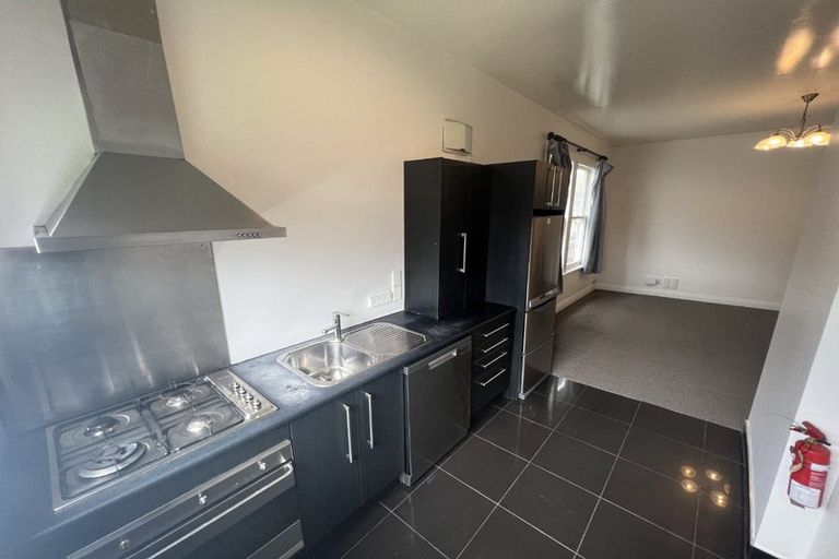 Photo of property in 63b Pirie Street, Mount Victoria, Wellington, 6011