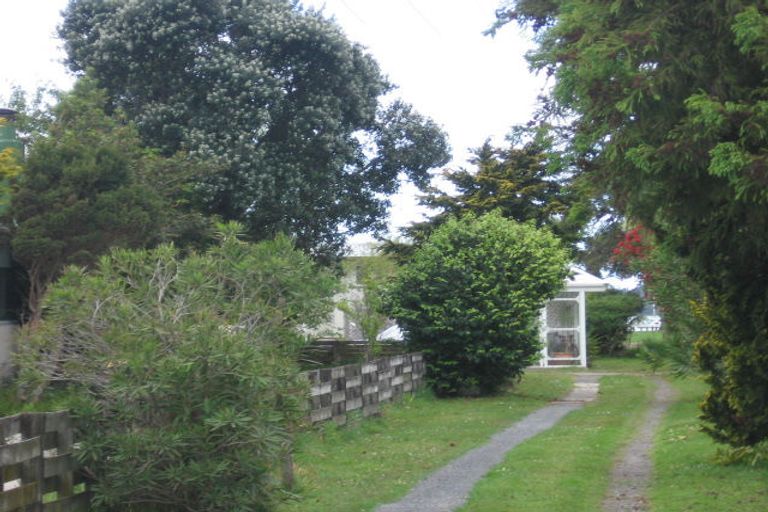 Photo of property in 8 Harbour View Road, Omokoroa, 3114