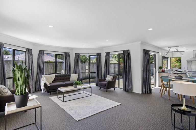 Photo of property in 13a Thackeray Street, Trentham, Upper Hutt, 5018