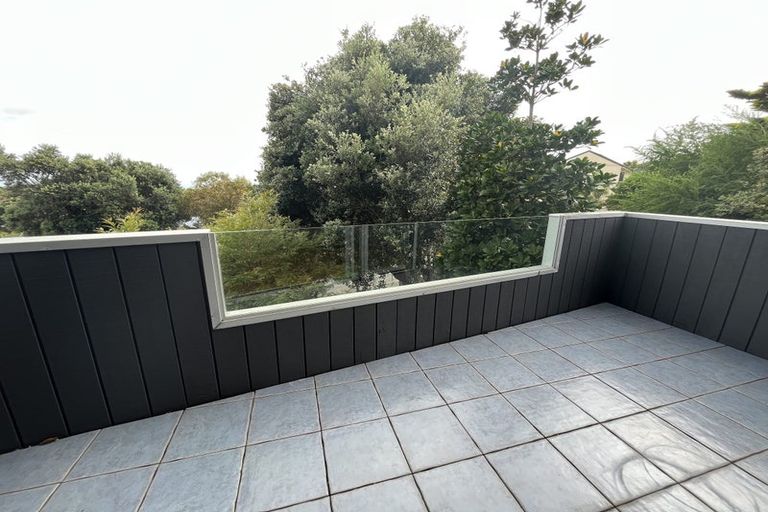 Photo of property in 8 Sunset Terrace, Waikanae Beach, Waikanae, 5036