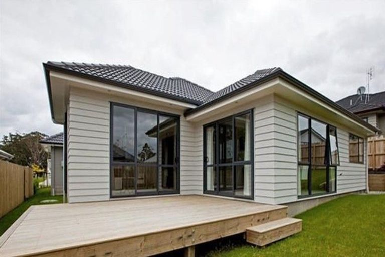 Photo of property in 6 Blackwood Road, Silverdale, 0932