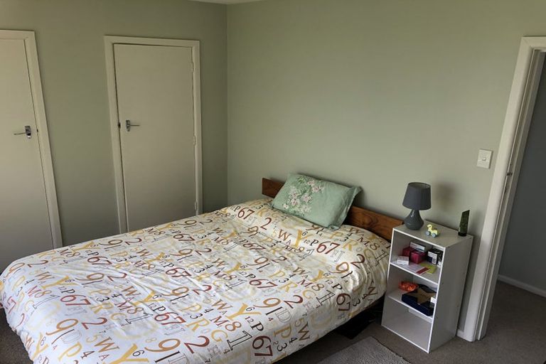 Photo of property in 1/19 Newbridge Place, Ilam, Christchurch, 8041