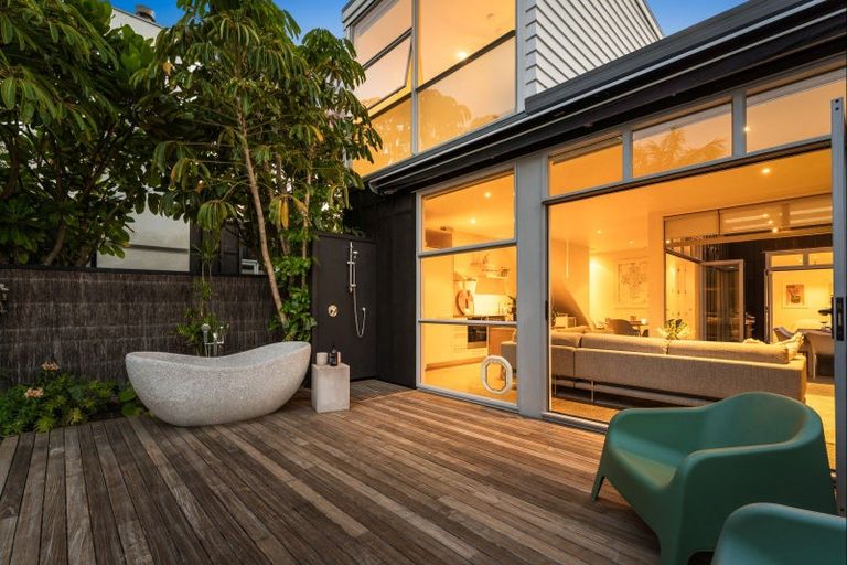 Photo of property in 12/189 Mangatawhiri Road, Omaha, 0986