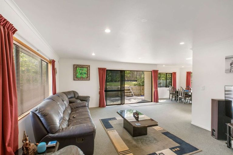 Photo of property in 19 Donald Street, Stanmore Bay, Whangaparaoa, 0932
