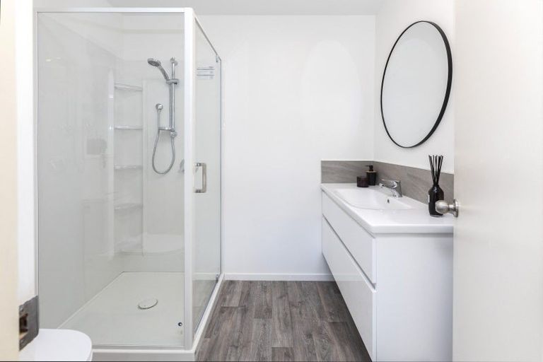 Photo of property in 1/131 Prestons Road, Redwood, Christchurch, 8051