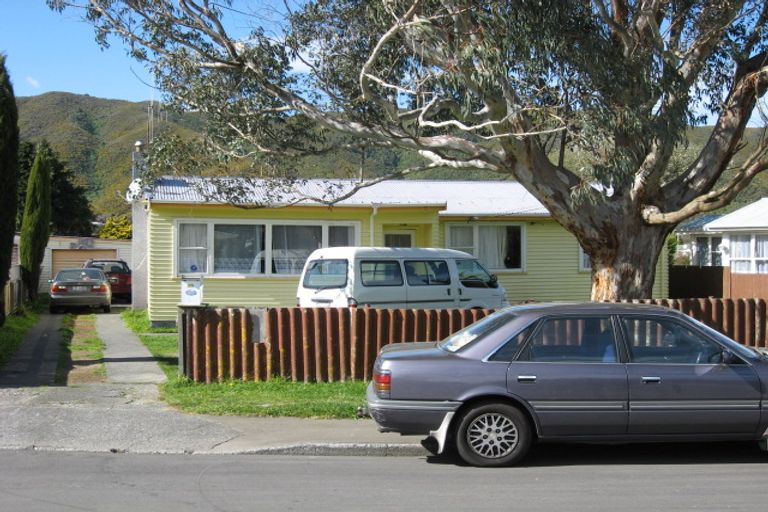 Photo of property in 80 Westminster Road, Wainuiomata, Lower Hutt, 5014