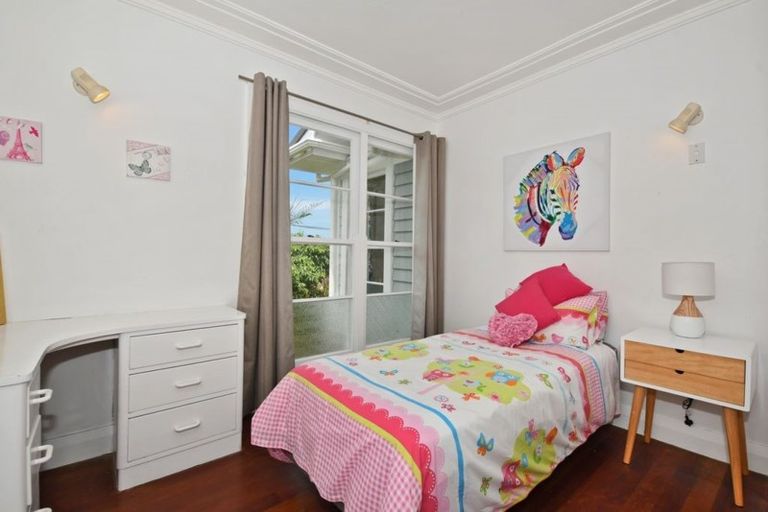 Photo of property in 20 Fifth Avenue, Avenues, Whangarei, 0110