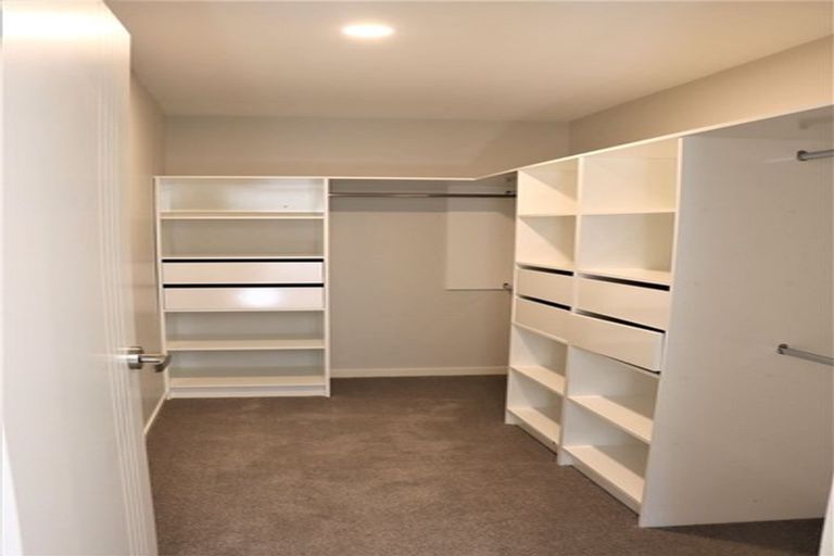 Photo of property in 1 Beatrice Place, Flat Bush, Auckland, 2016