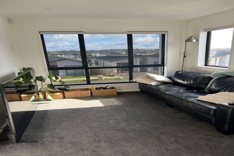 Photo of property in 21 Ta Moko Drive, Gulf Harbour, Whangaparaoa, 0930