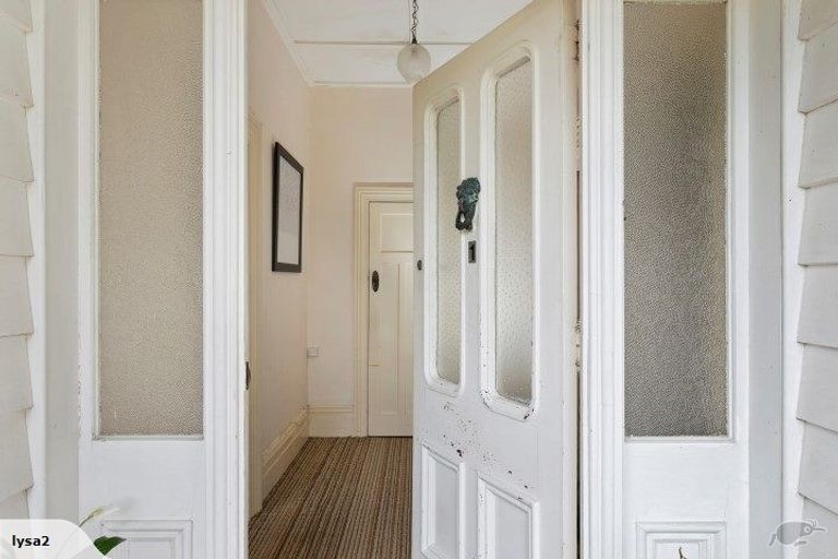 Photo of property in 31 Anne Street, Devonport, Auckland, 0624