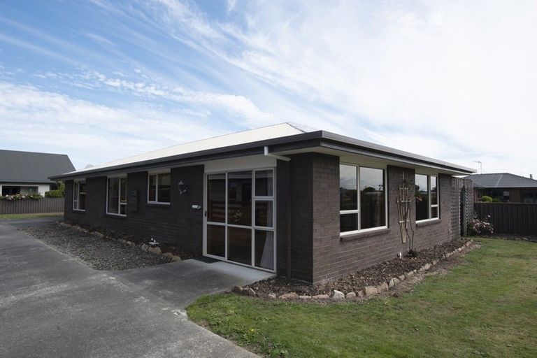 Photo of property in 63 Arthur Street, Winton, 9720