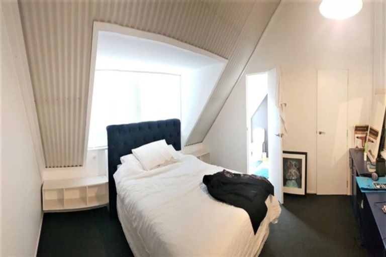 Photo of property in 2/15 Frederick Street, Te Aro, Wellington, 6011