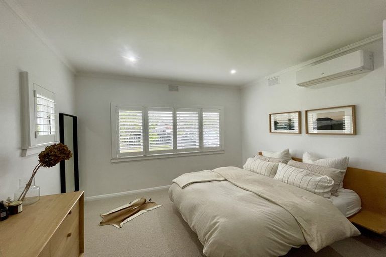 Photo of property in 79 Astley Avenue, New Lynn, Auckland, 0600