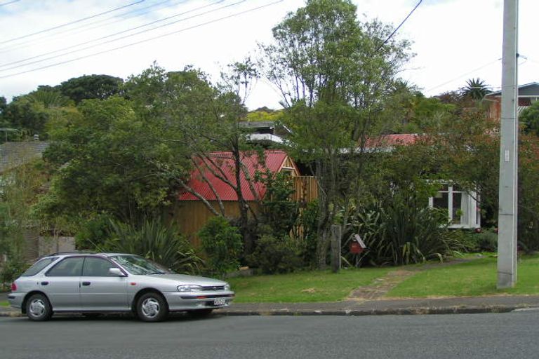 Photo of property in 2/19 Harley Road, Takapuna, Auckland, 0622