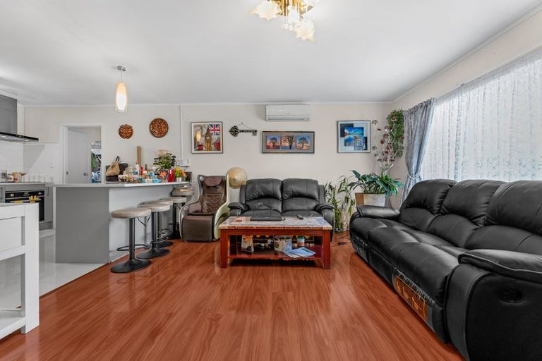 Photo of property in 2/34 Hoteo Avenue, Papatoetoe, Auckland, 2025