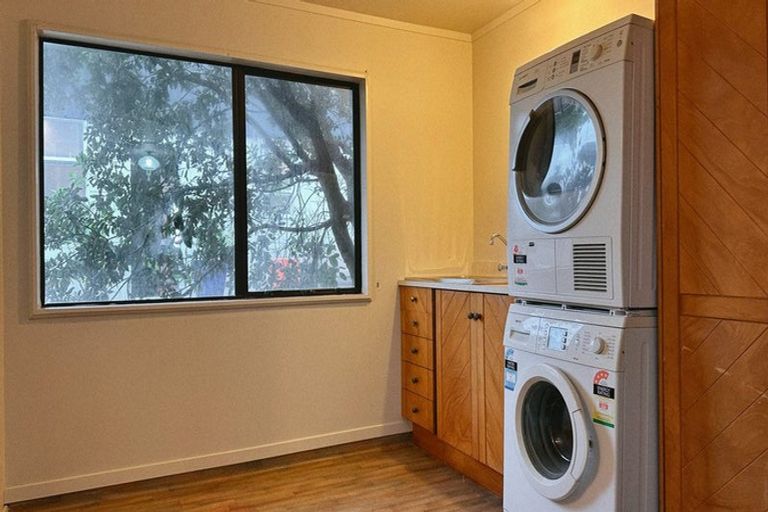 Photo of property in 31 Rodney Avenue, Te Horo Beach, Otaki, 5581