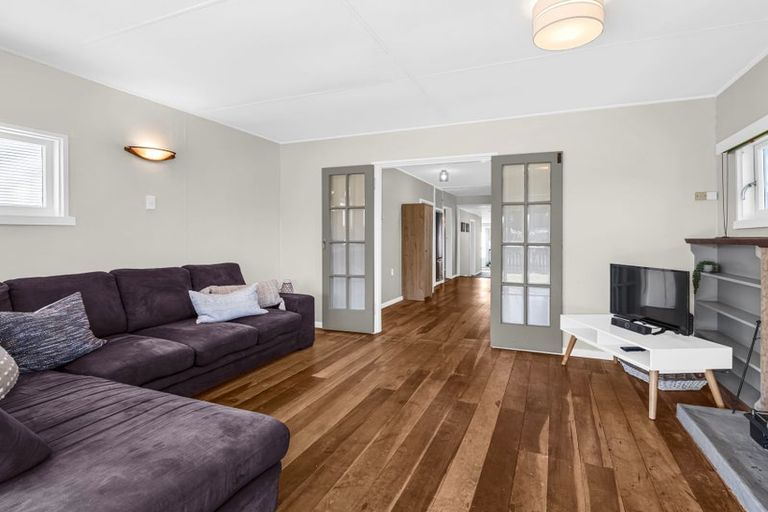 Photo of property in 86 Rua Avenue, Waitarere Beach, Levin, 5510