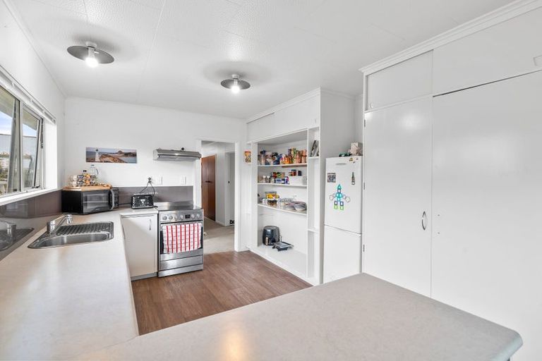 Photo of property in 12-14 Cork Street, Martinborough, 5711