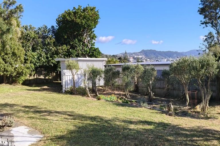 Photo of property in 24 Stoke Street, Newtown, Wellington, 6021