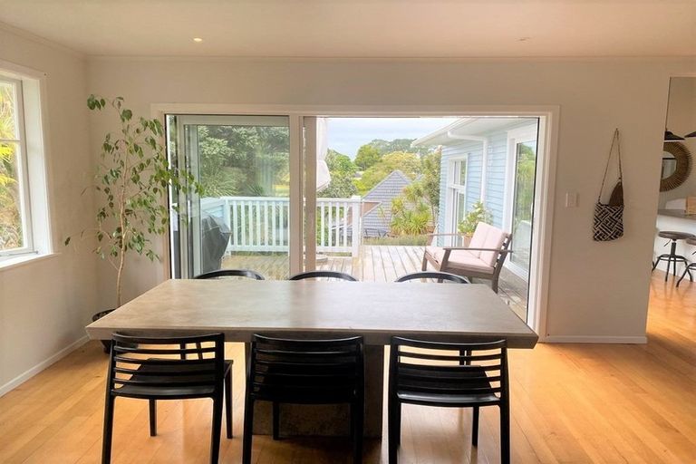 Photo of property in 11 Willow Avenue, Birkenhead, Auckland, 0626