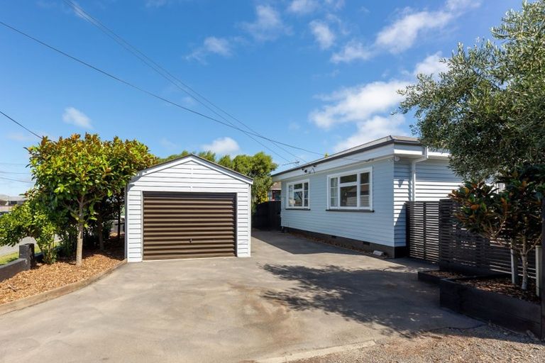 Photo of property in 97 Bassett Street, Burwood, Christchurch, 8083